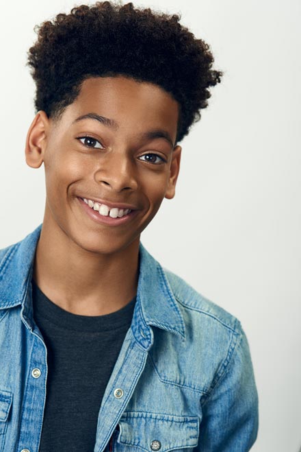 Headshot of teen actor with big personality