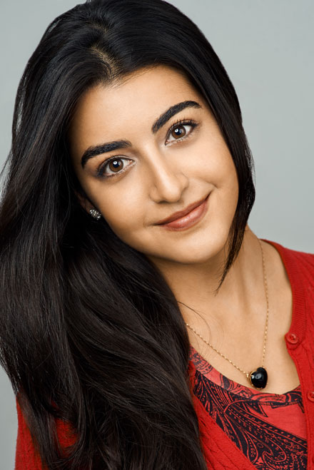 Photo of singer Luciana Zogbi in Los Angeles